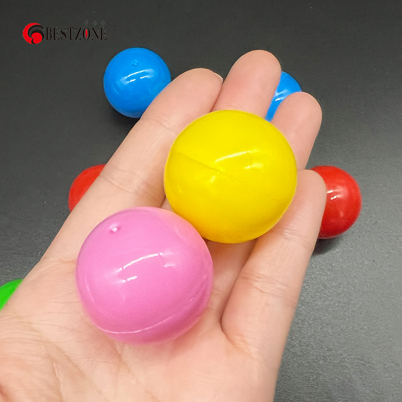 50 capsules de jouets en plast - Open Vending Machine avis et prix
